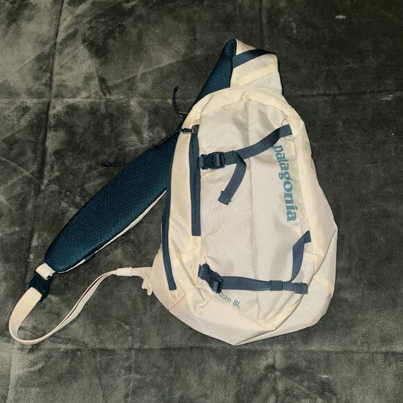 Patagonia Atom 8L Crossbody Bag Birch White Teal Logo Padded Back Straps - Picture 1 of 7